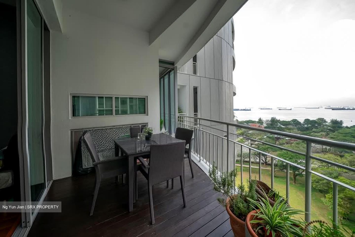Coastline Residences (D15), Apartment #557217841